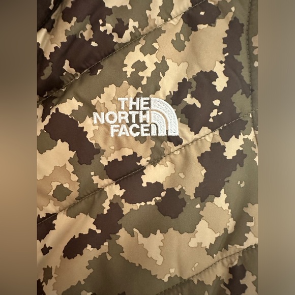 The North Face Vest - Picture 6 of 6
